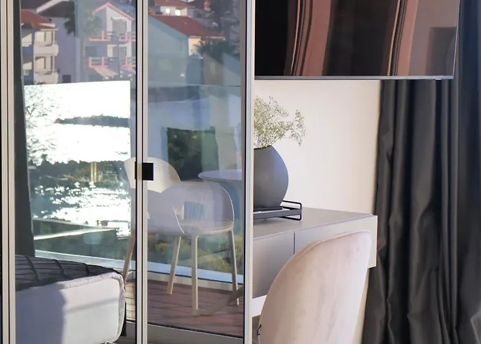 Dedaj - Penthouse Auri Апартаменты *