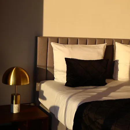 Dedaj - Penthouse Auri Apartment *