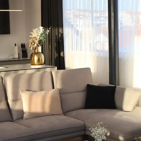 Apartment Dedaj - Penthouse Auri Zadar