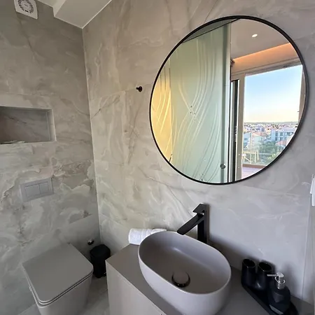 Dedaj - Penthouse Auri Lejlighed *