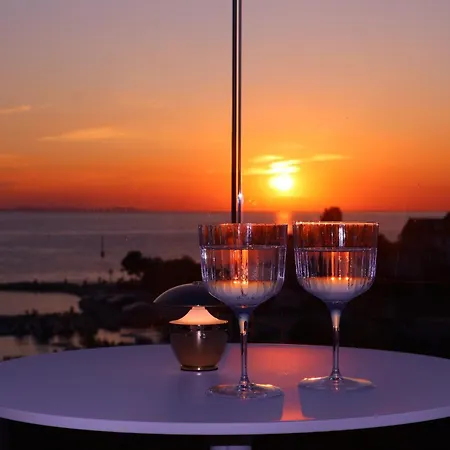 Dedaj - Penthouse Auri Apartment