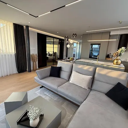 Apartamento Dedaj - Penthouse Auri