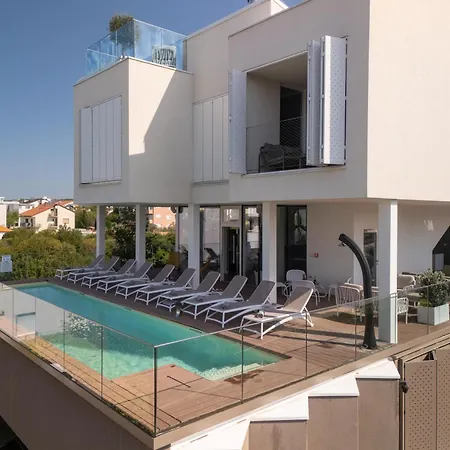 Appartement Dedaj - Penthouse Auri *