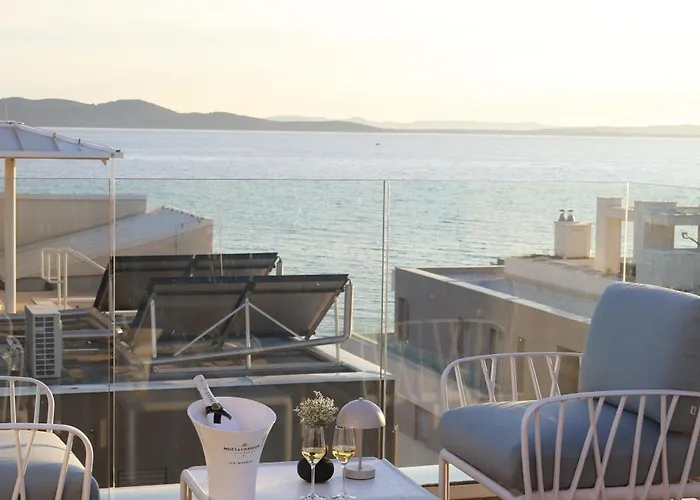 Dedaj - Penthouse Auri Lägenhet Zadar